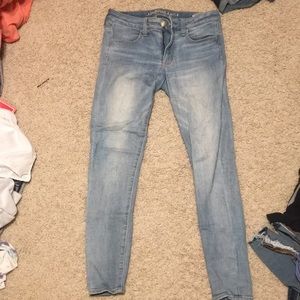 Lightwash American Eagle Jeans